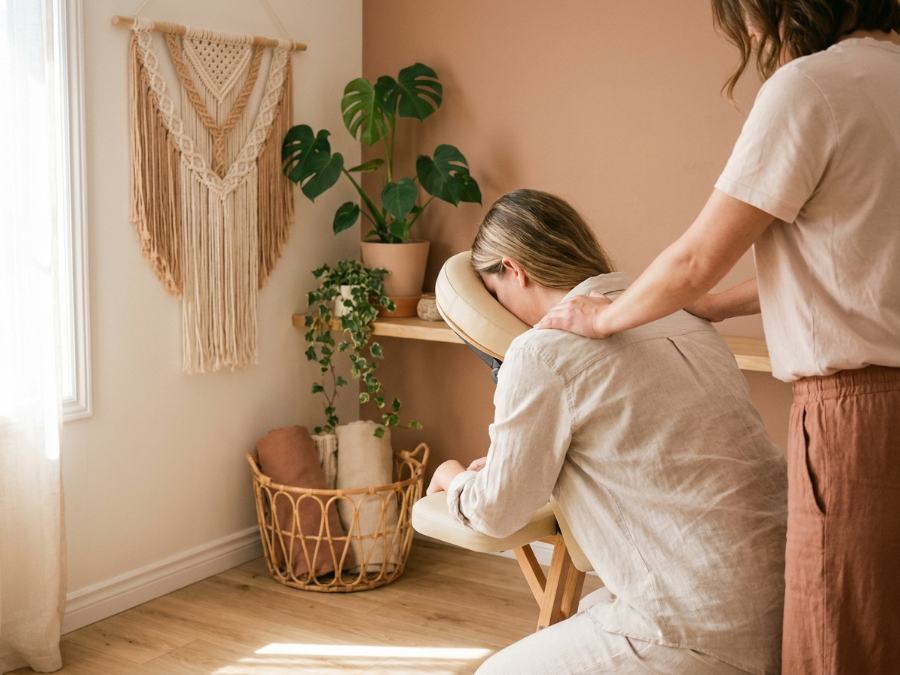 Quick massage na loja da ease ótica em Pinheiros